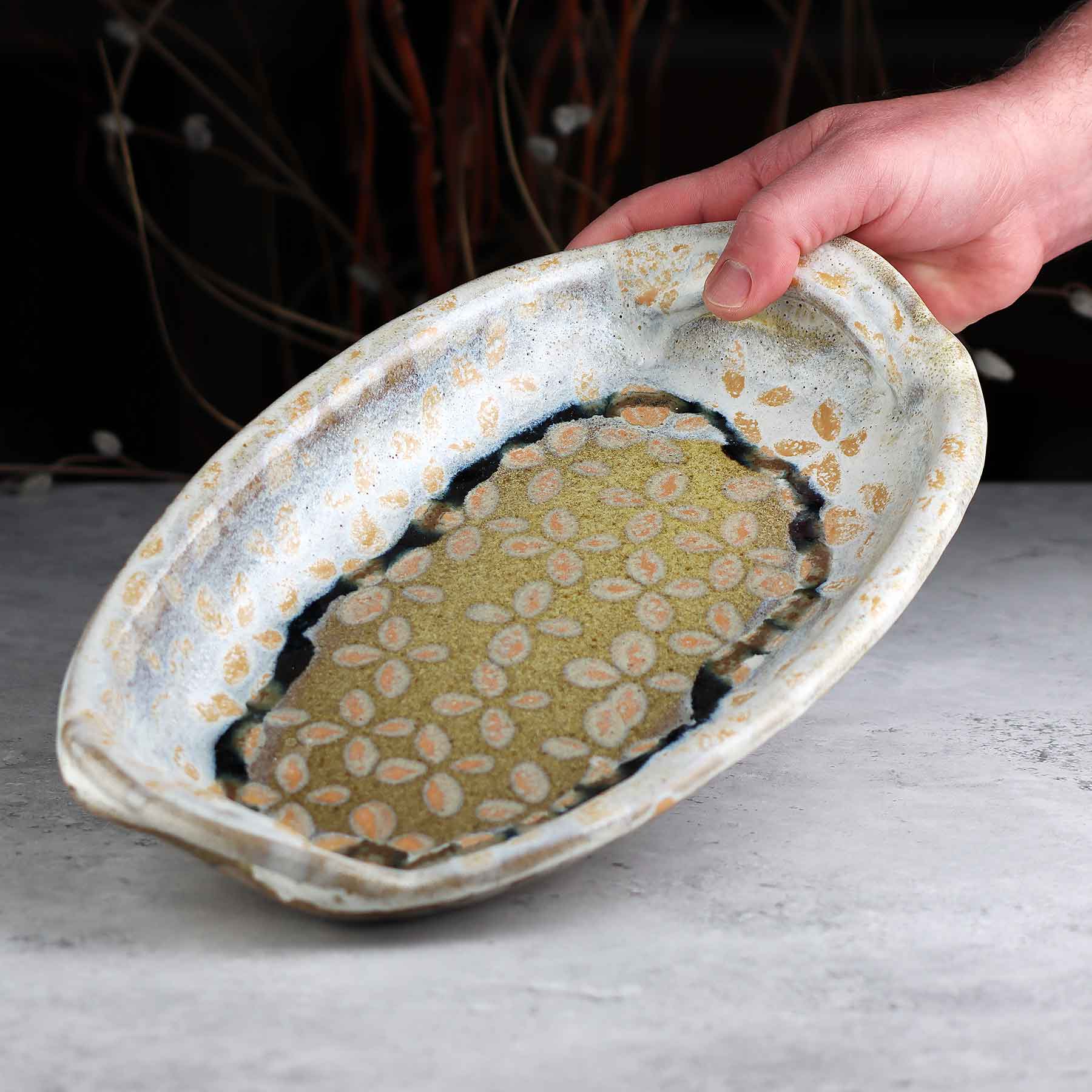 Medium Dish W Handles
