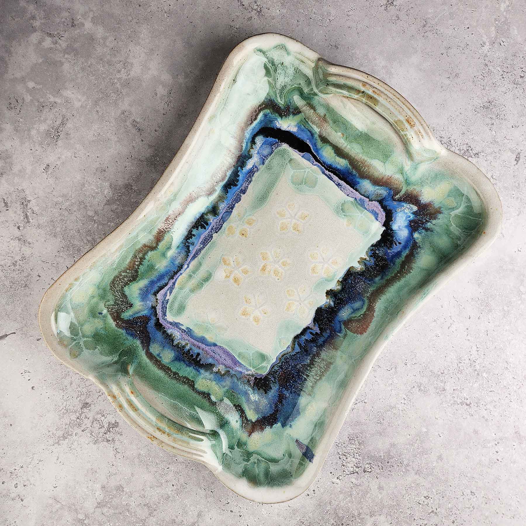 Rectangular Dish W Handle