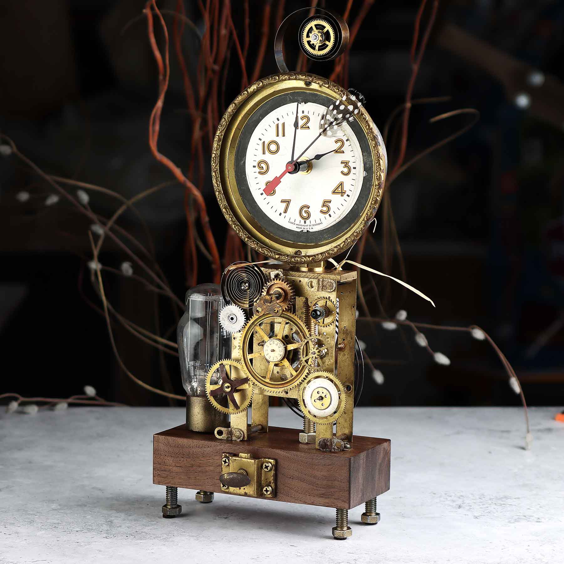 Vigor Gear Box Clock