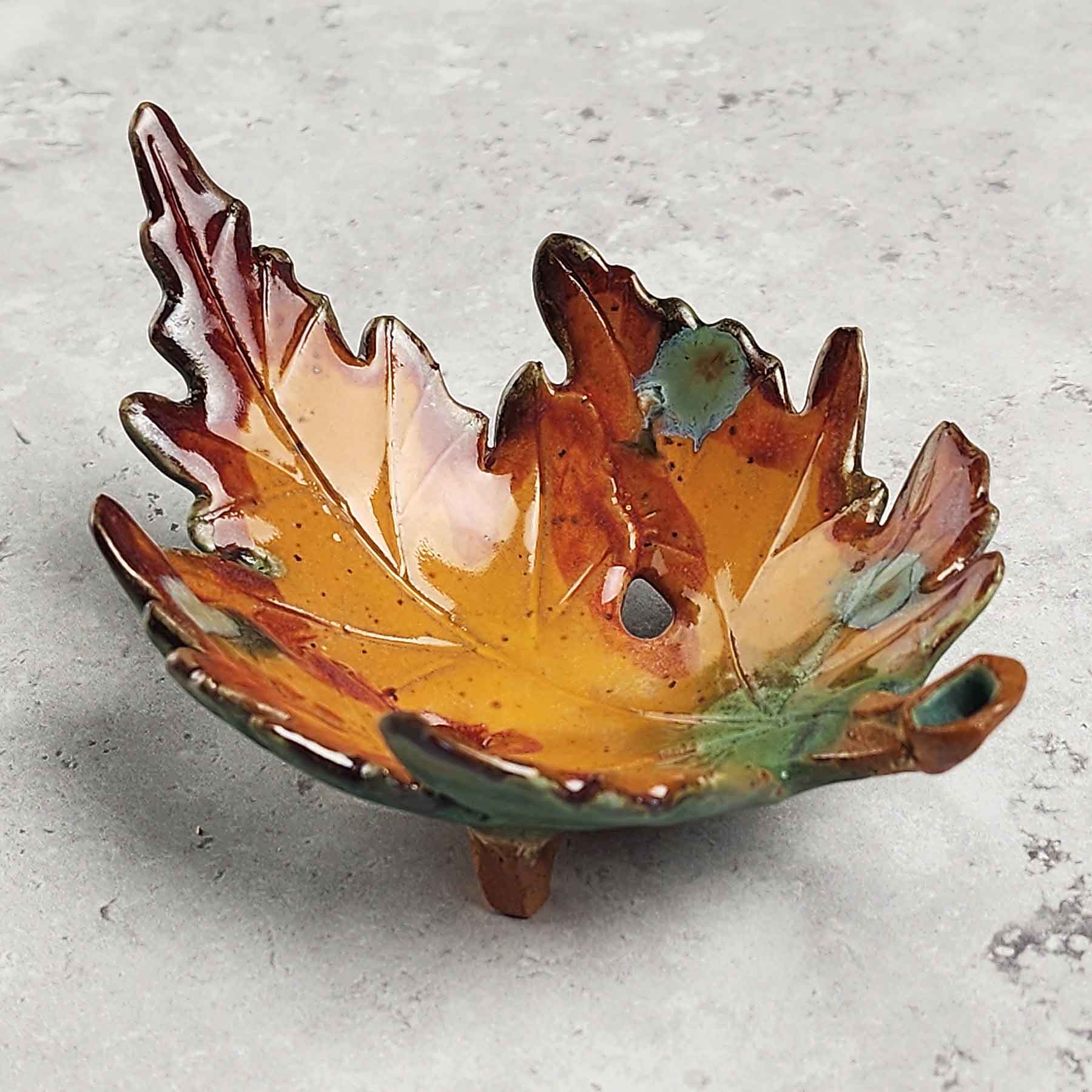 Large Oak Dish