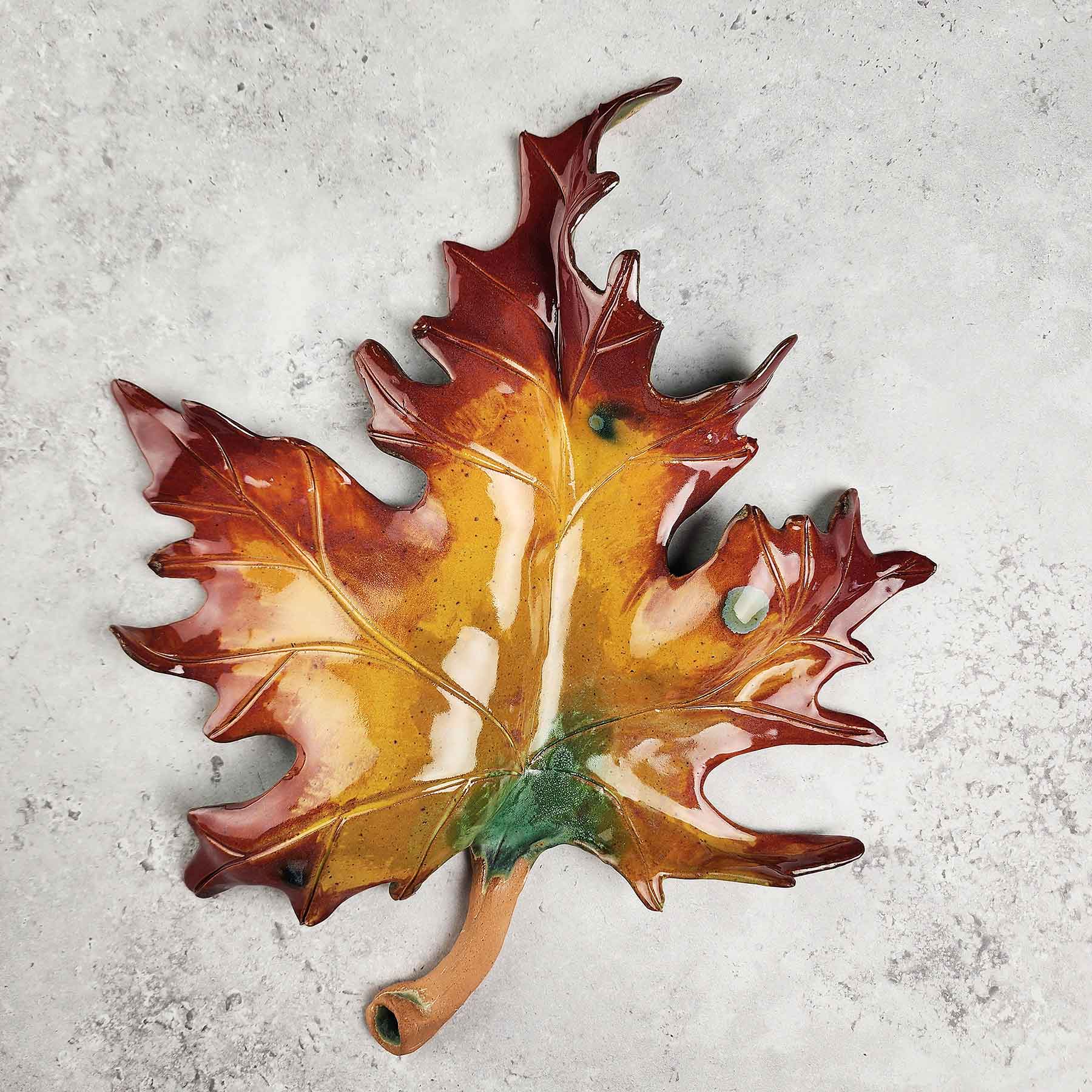 XL Oak Leaf