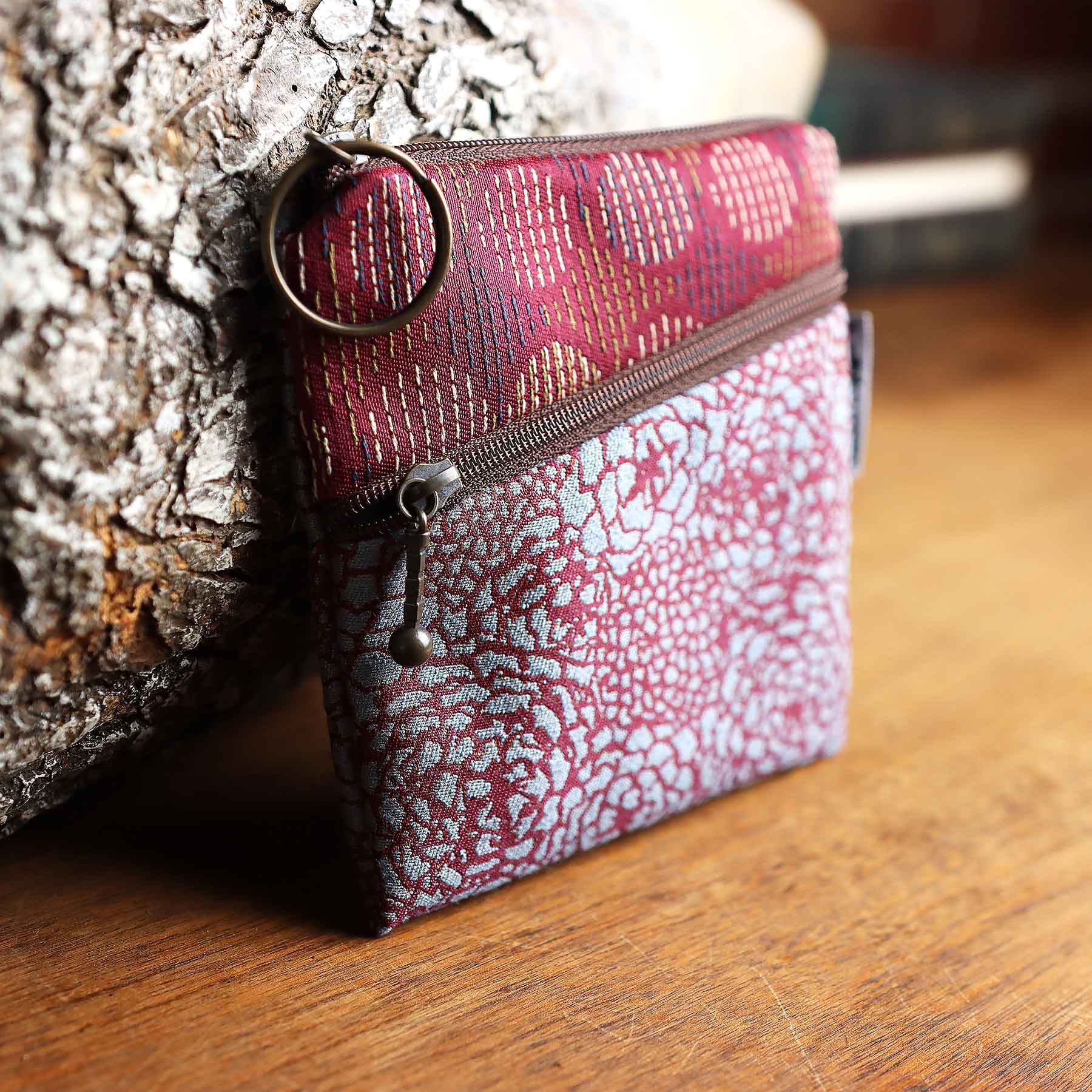 Roo Pouch; Stellar Blue