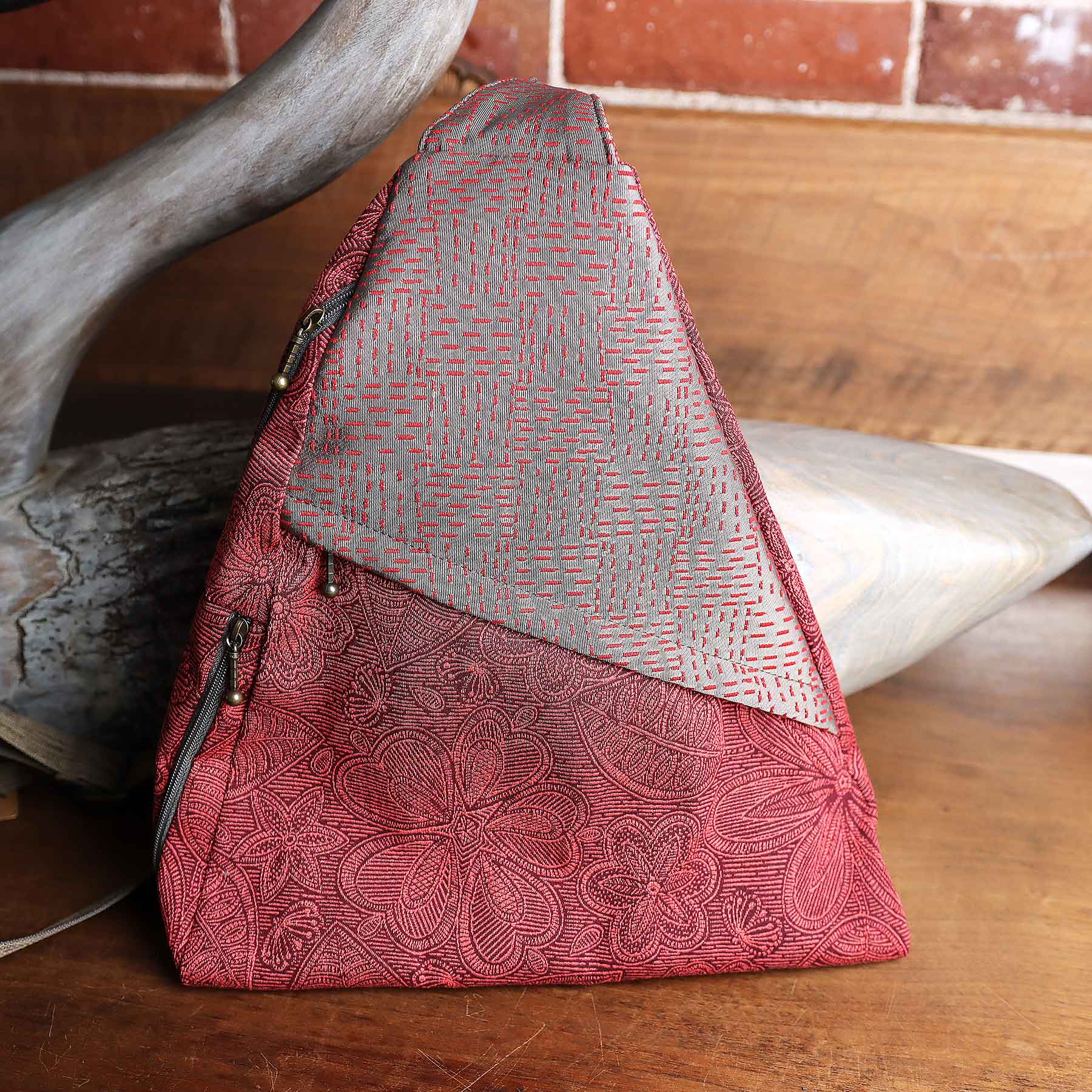 Gogo Satchel; Mehndi Red