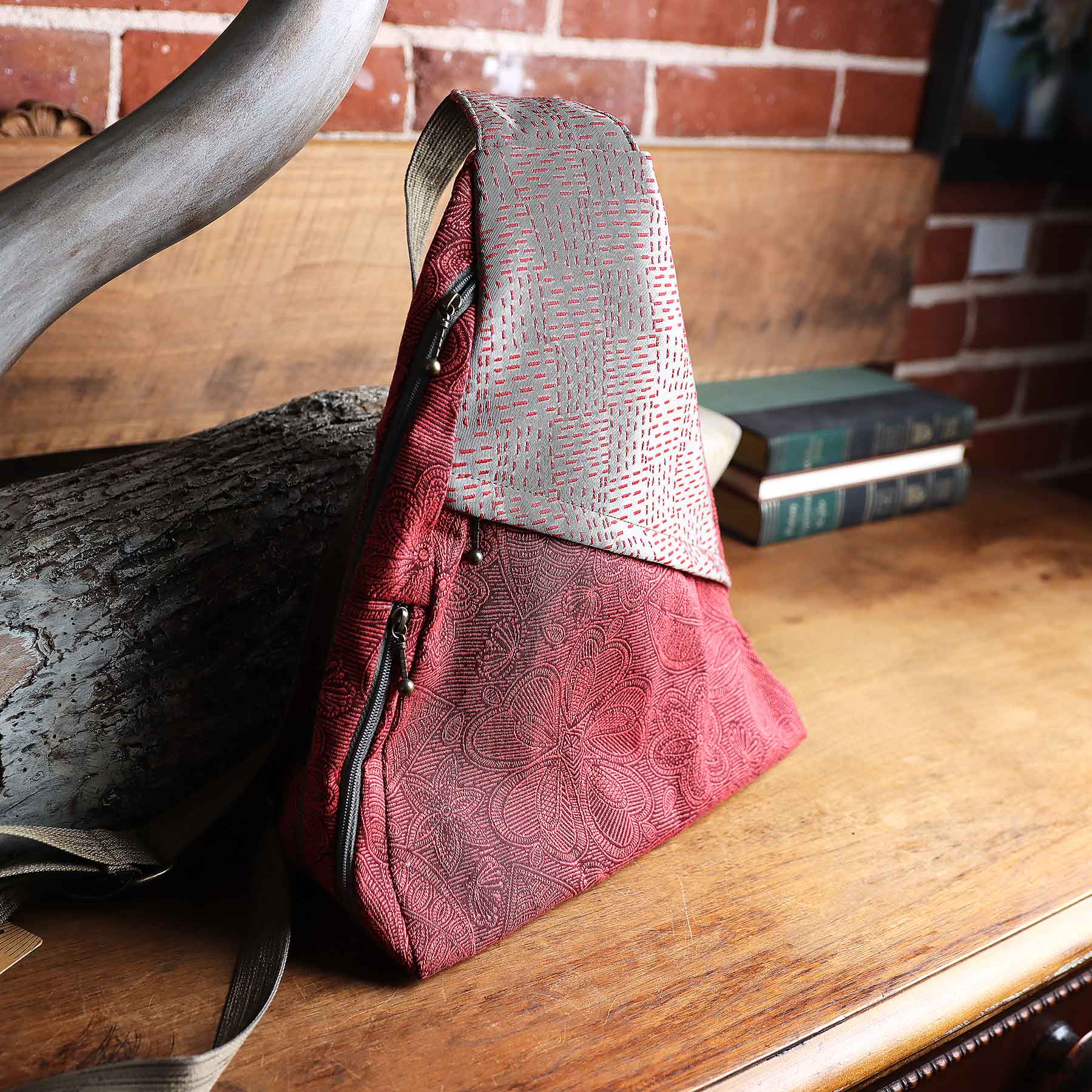 Gogo Satchel; Mehndi Red
