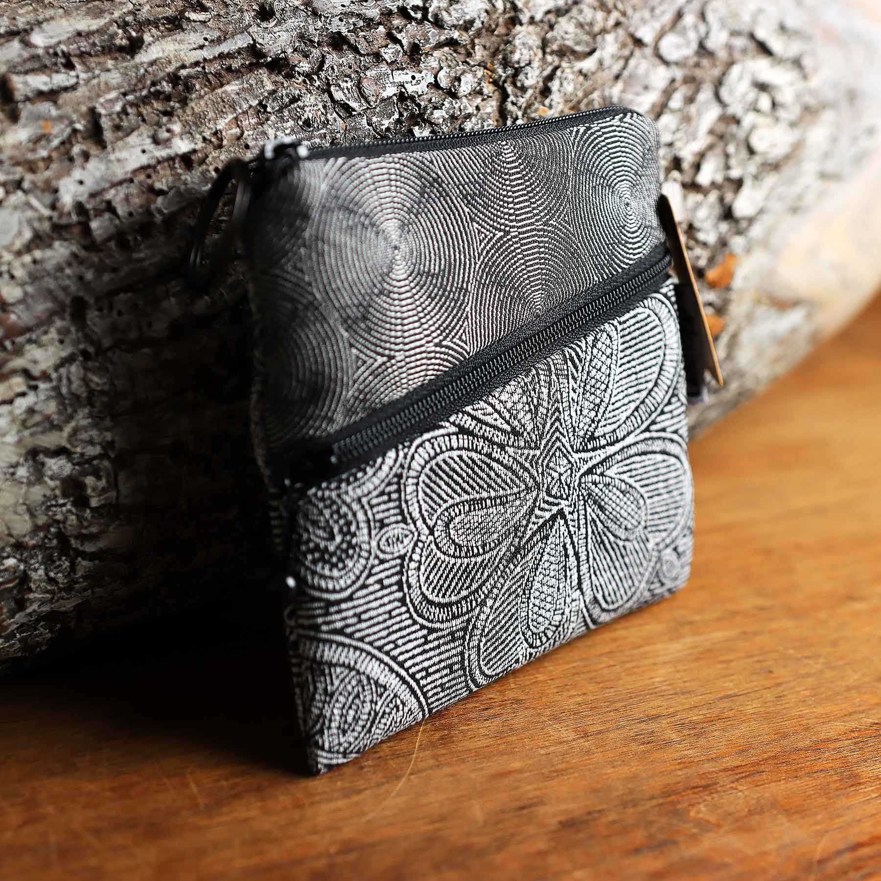 Roo Pouch; Mehndi Graphic