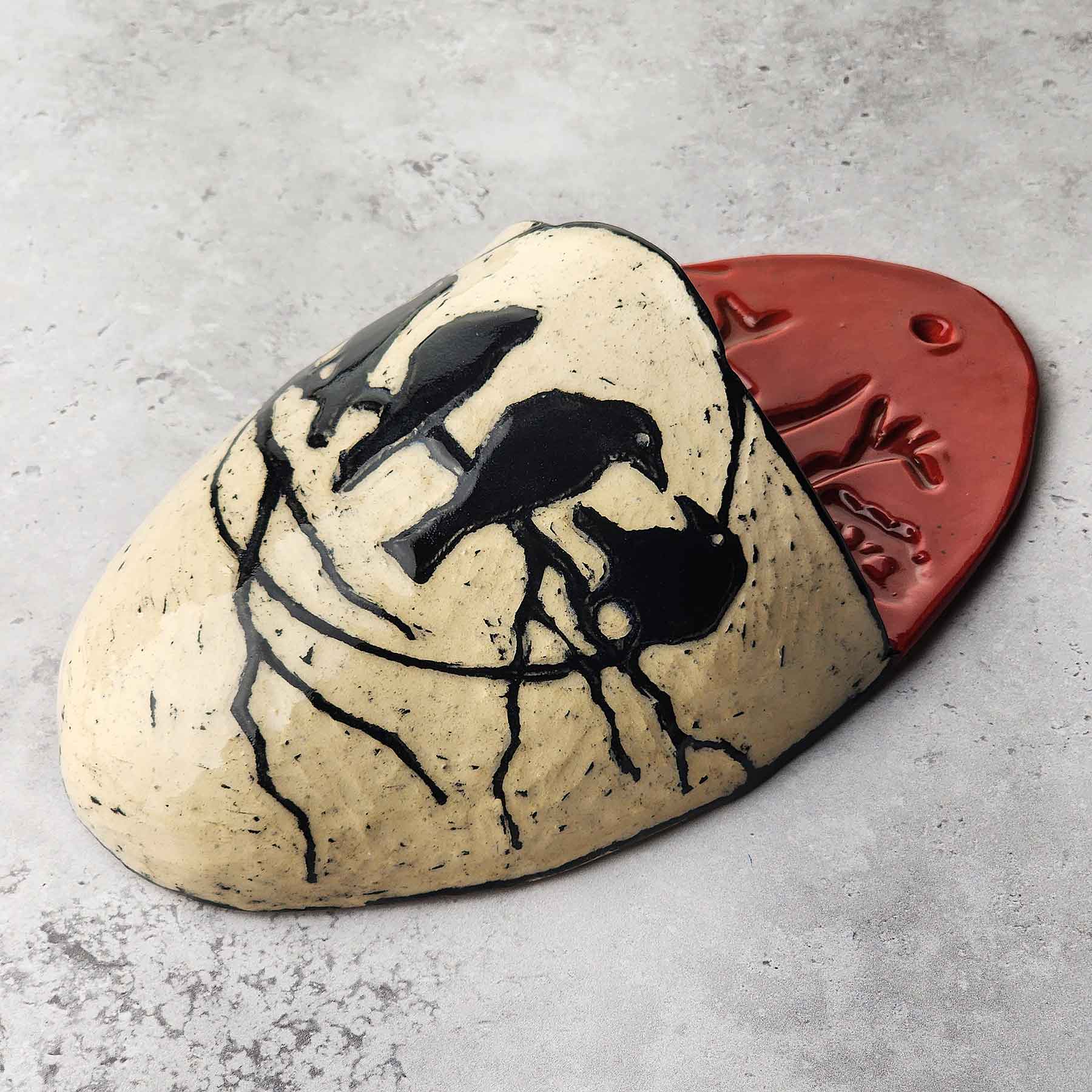 Wall Vase With Bee