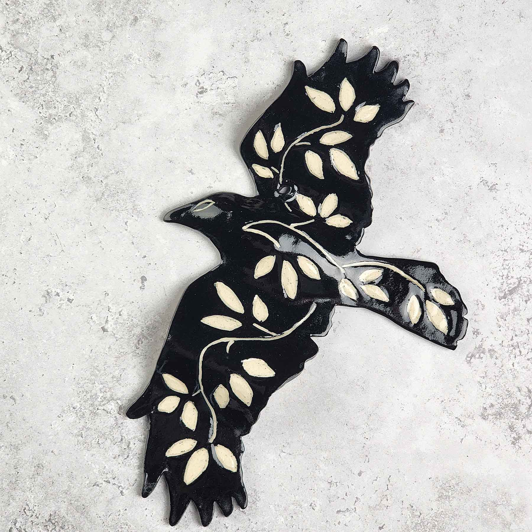 Wall Raven With Vinework