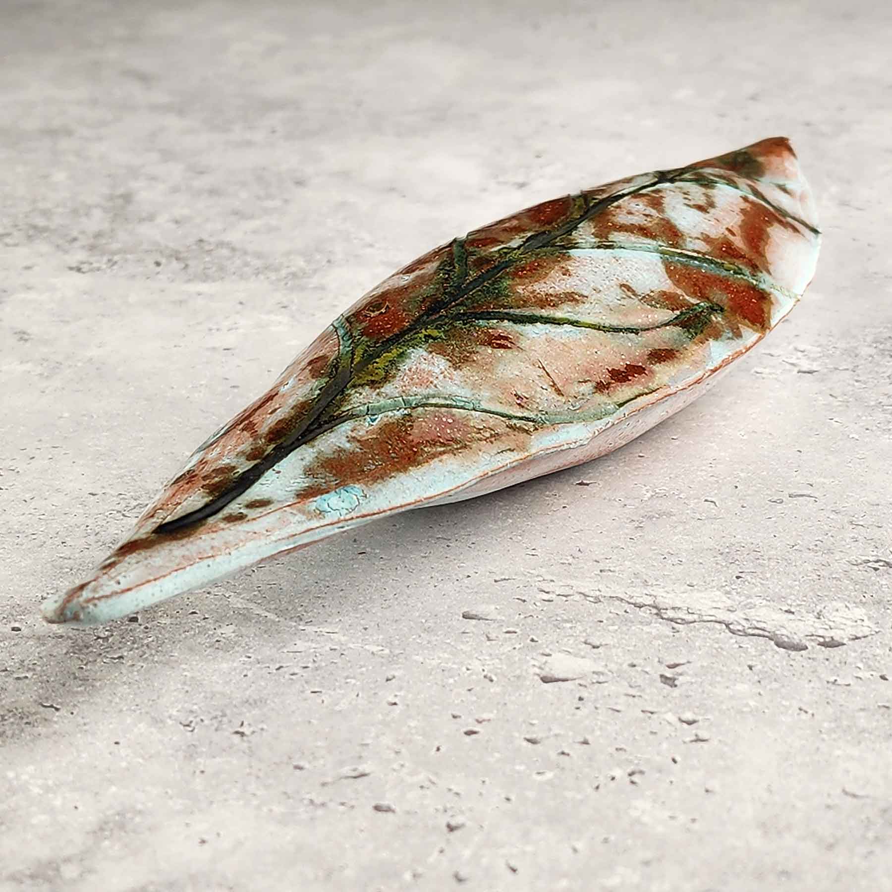 Medium Leaf
