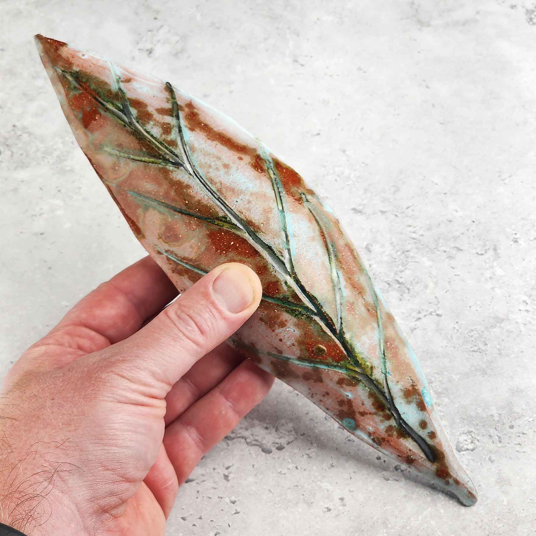 Medium Leaf