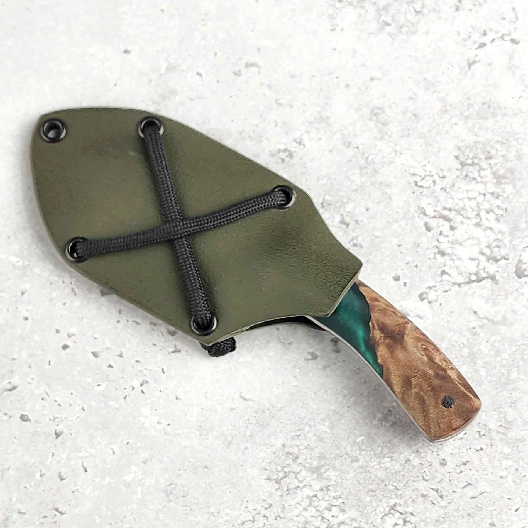 Emerald Resin Burl Mini Hunter