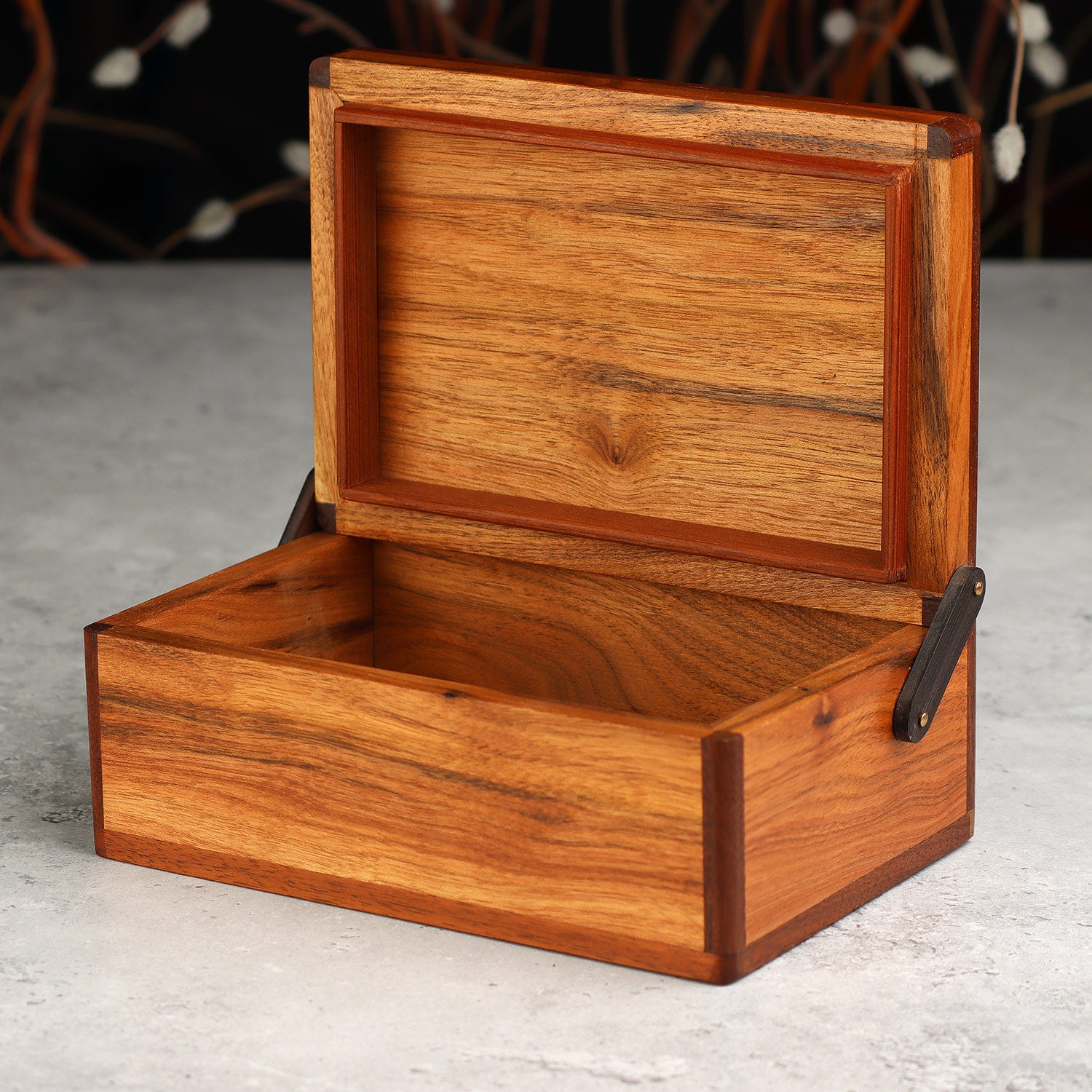 Keepsake Butternut Hinged Box