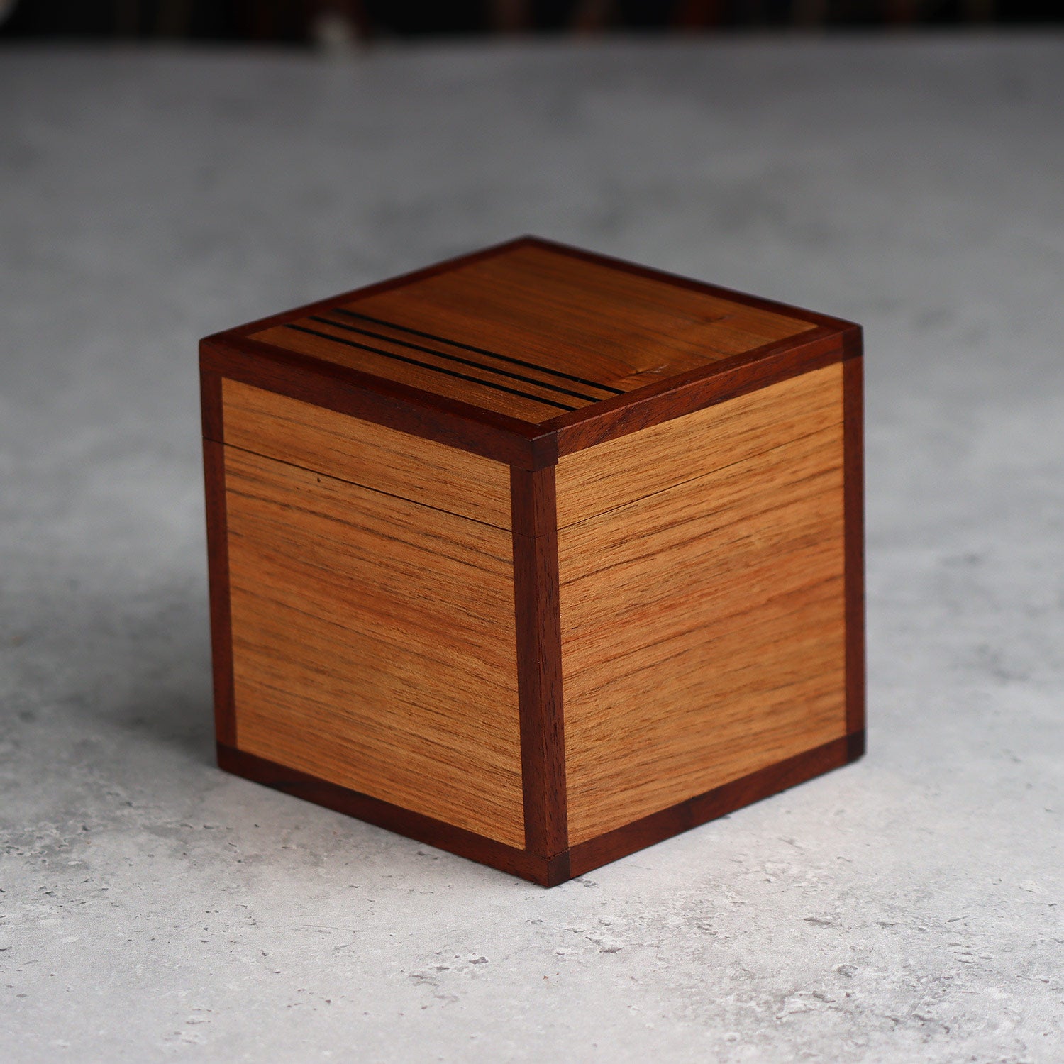 Keepsake Butternut Box