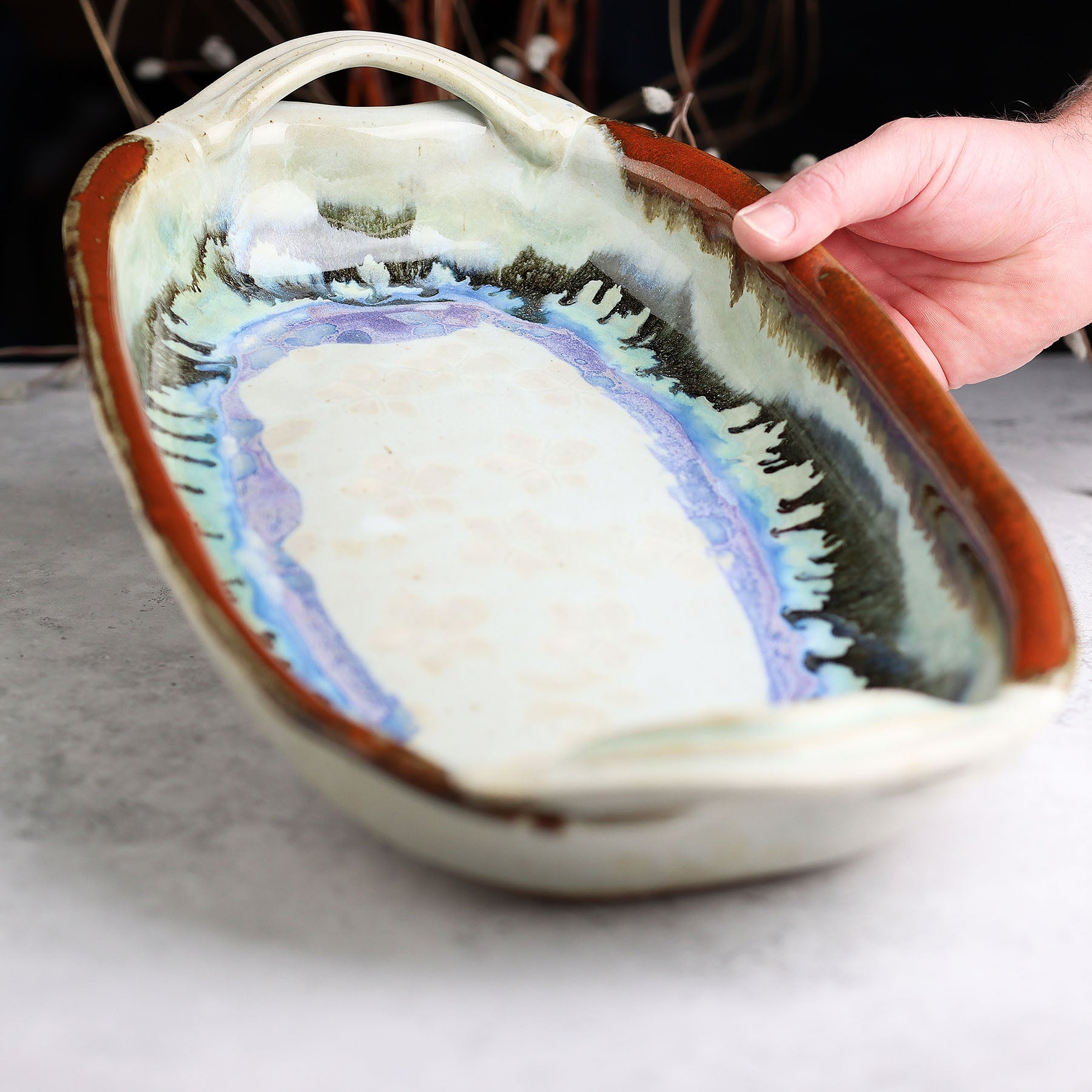 Oblong Dish w/Handle