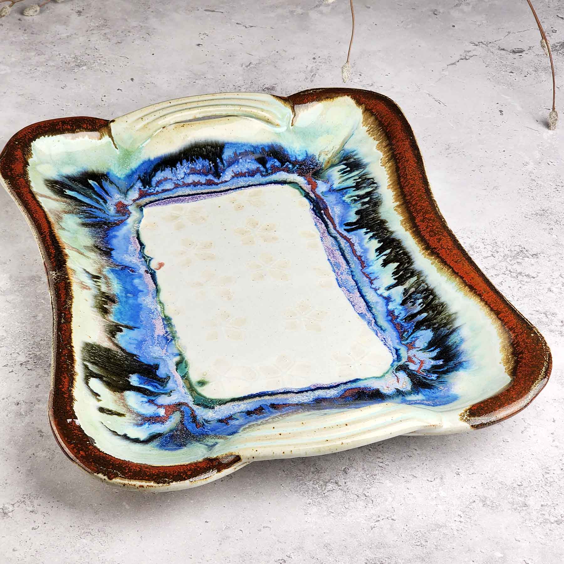 Rectangular Dish W Handle