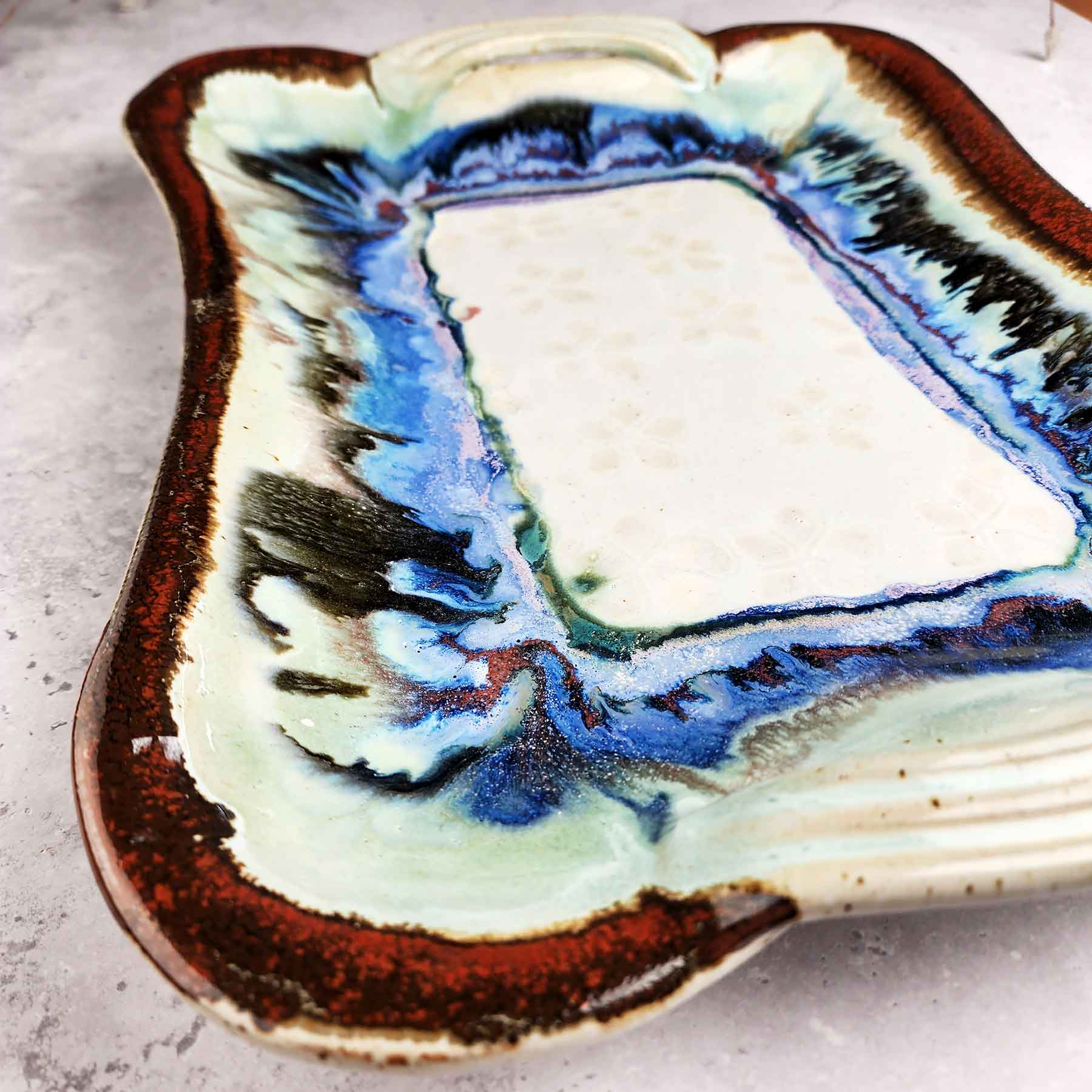 Rectangular Dish W Handle