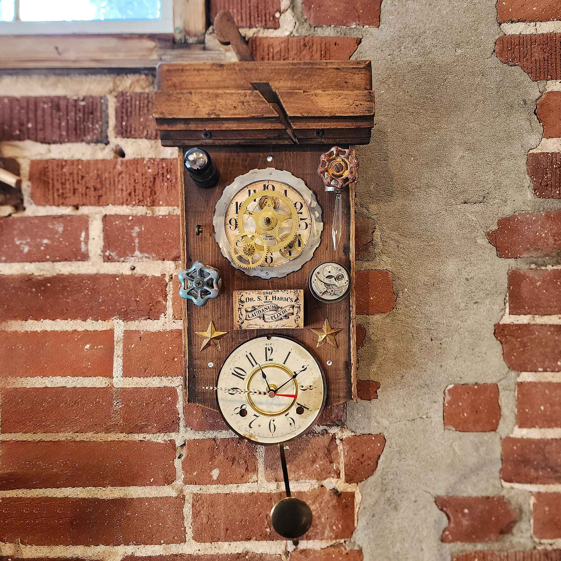 Dr. S.T. Harm's Clock