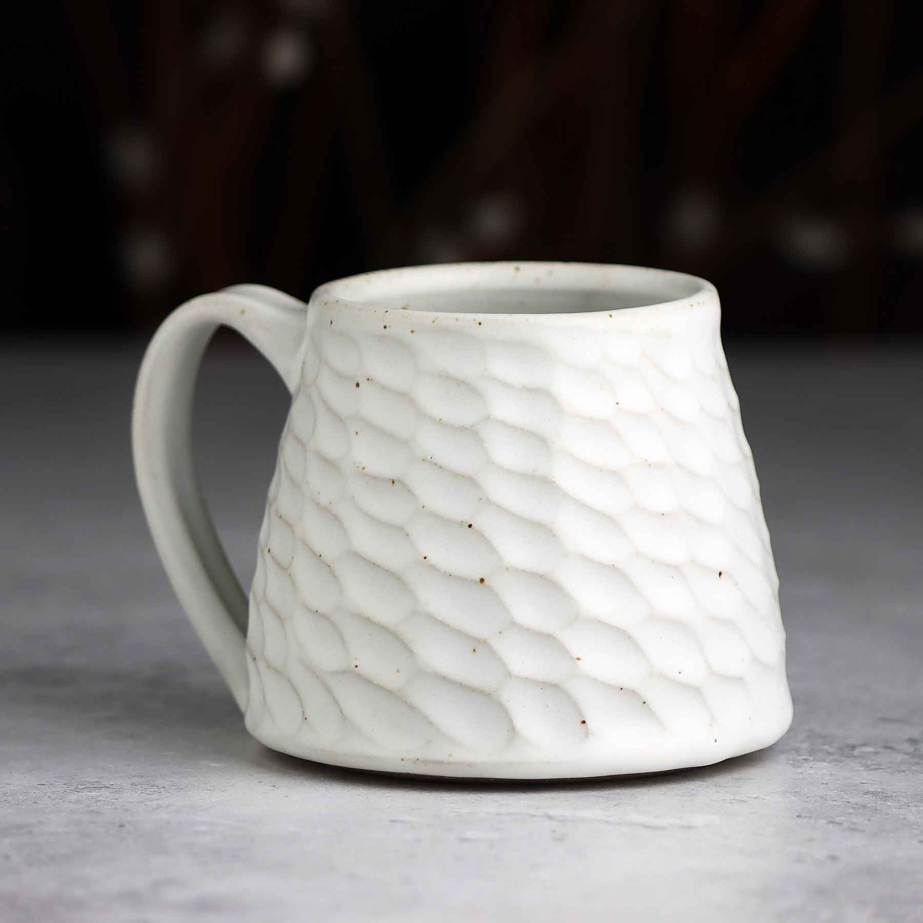 10 oz Scalloped Mug in White