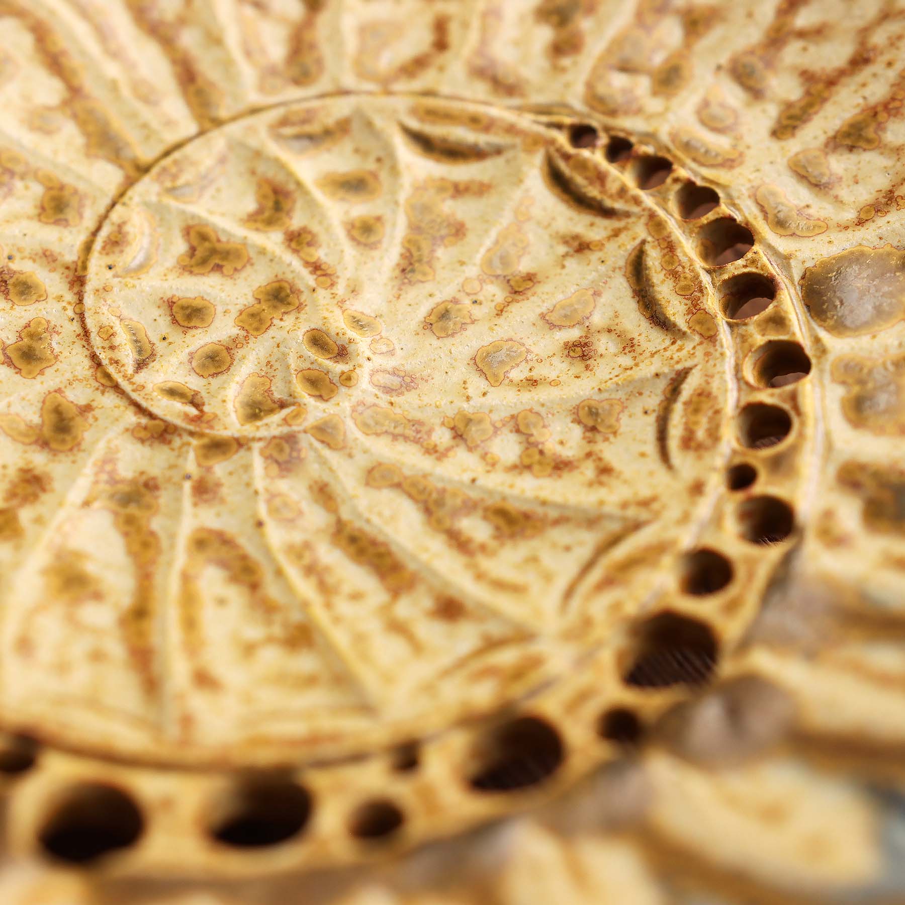 Spiral Reticulated Bowl – Yellow/Blue Ash (9.25")