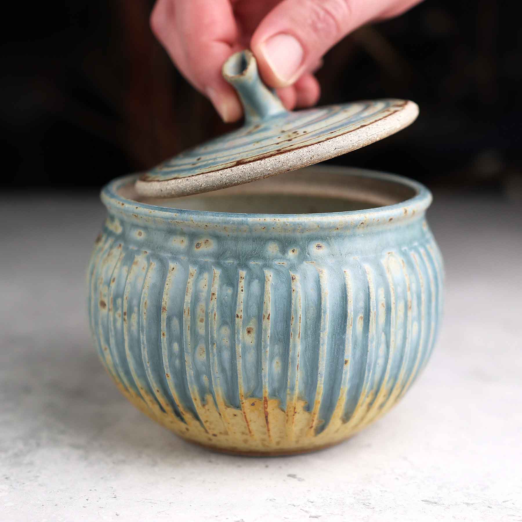 Small Fluted Jar; Lba