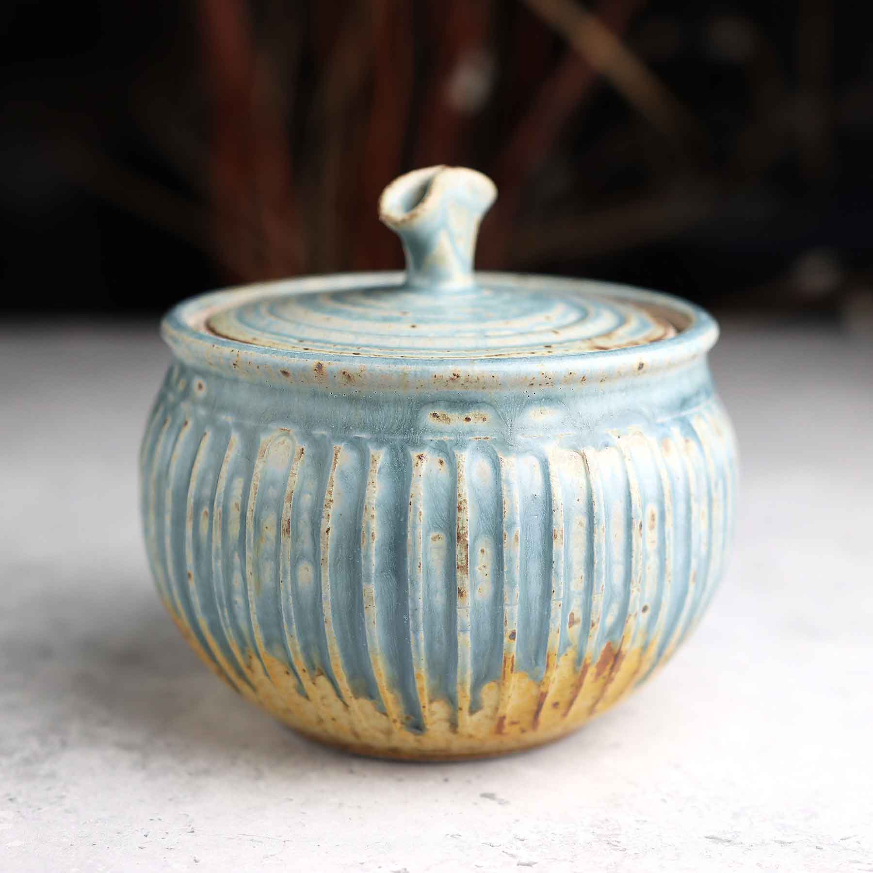 Small Fluted Jar; Lba