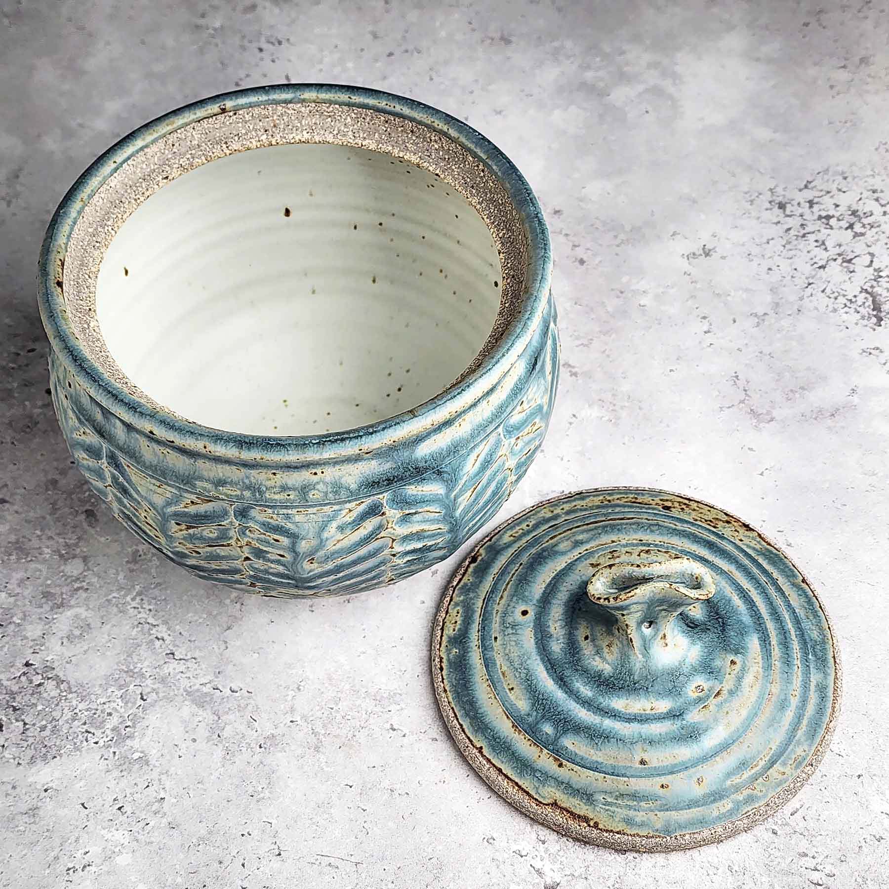 Small Herringbone Jar; Lba