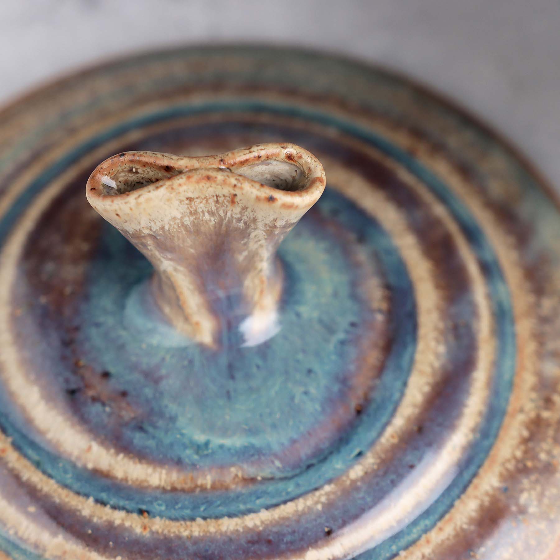 Medium Herringbone Jar in Ochre