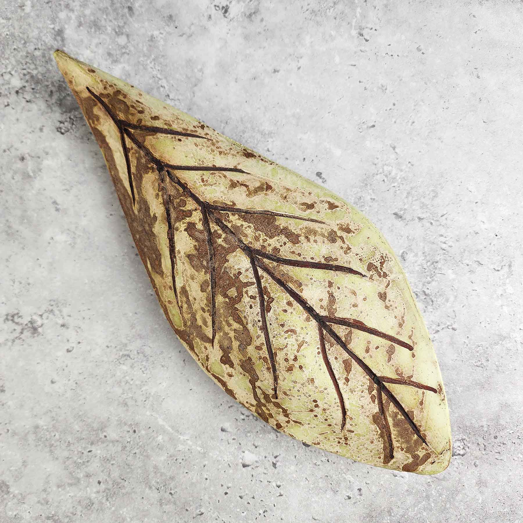 Large Leaf