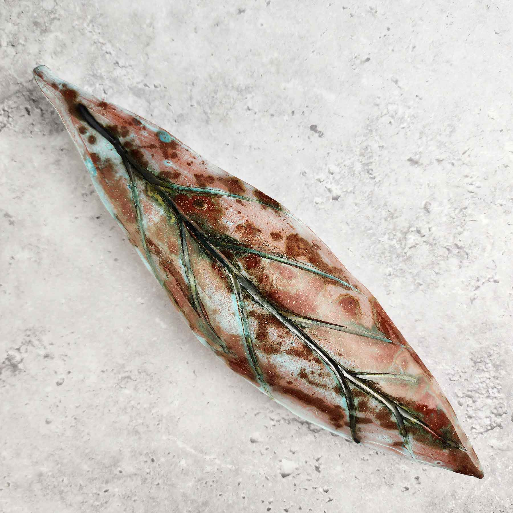 Medium Leaf